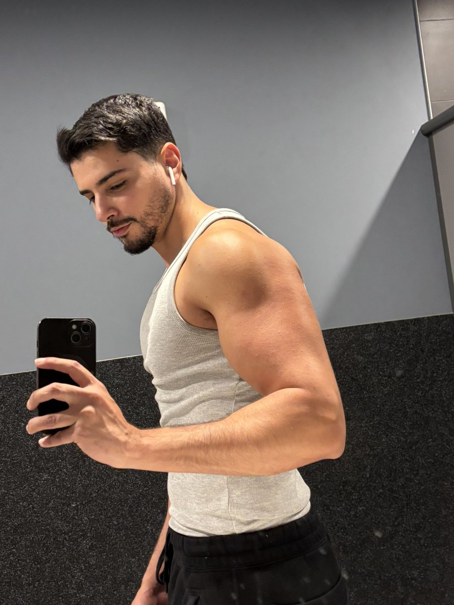 Ray ✨🍉 tweet media