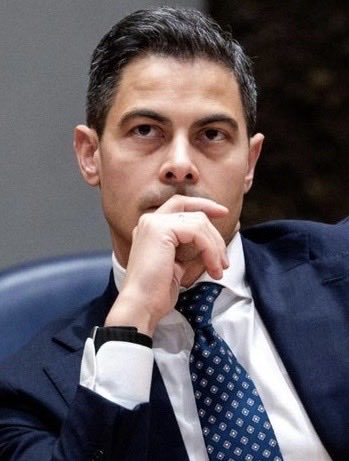 Peter Miltenburg tweet media