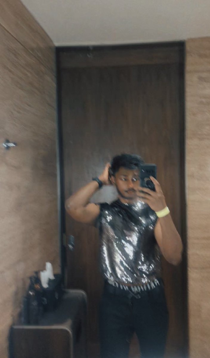 Asterix8008 tweet media