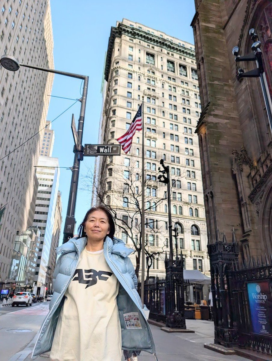 Helen Liu tweet media