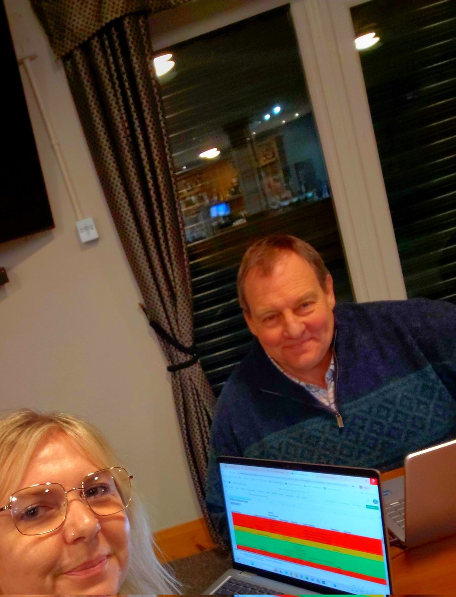 Faye Davies tweet media