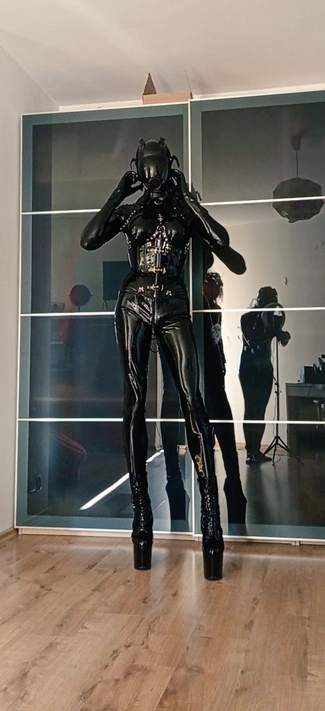 Rubbobject_Doll tweet media