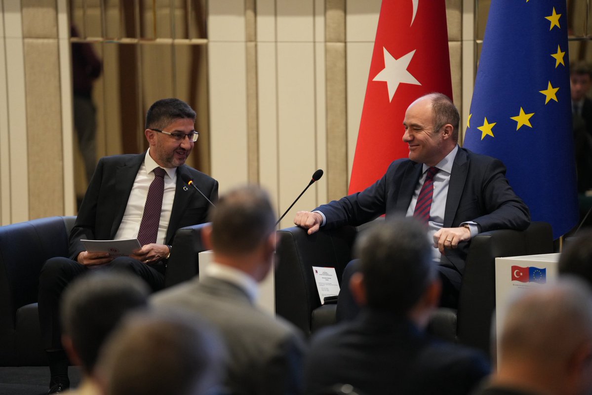 Bülent Özcan tweet media