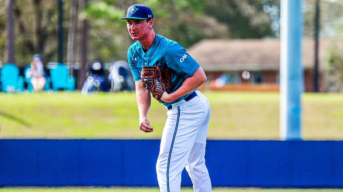 UNCW Baseball tweet media