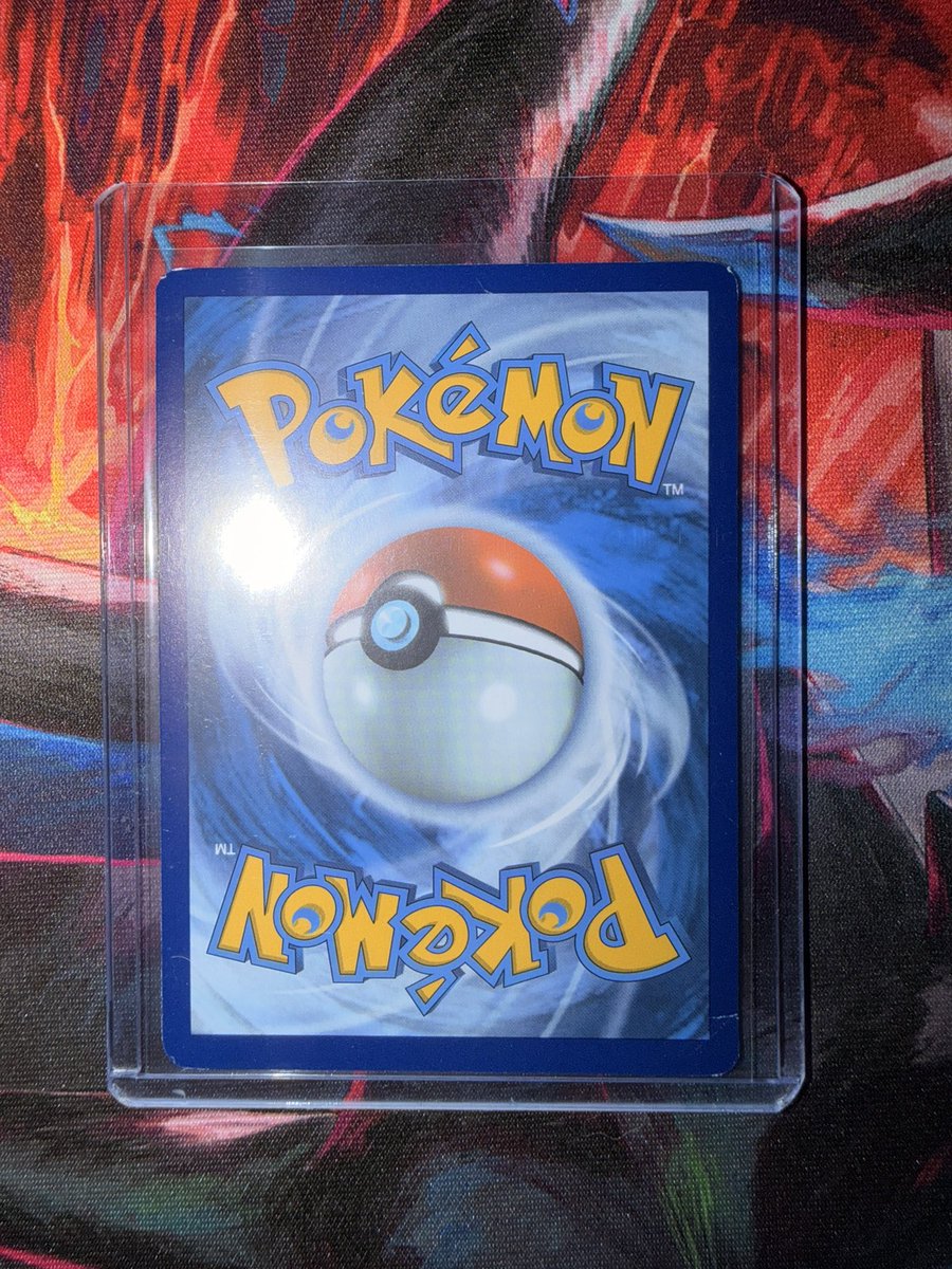 CASCannon's tweet photo. @LordCharizard33 Trying to sell these two. Haha I have too many Dupes https://t.co/dq0sAKudDd