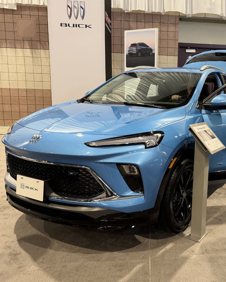 Rochester Auto Show tweet media