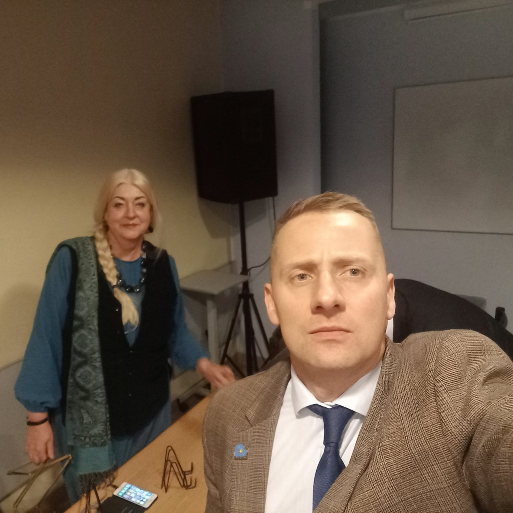 Jacek Międlar tweet media