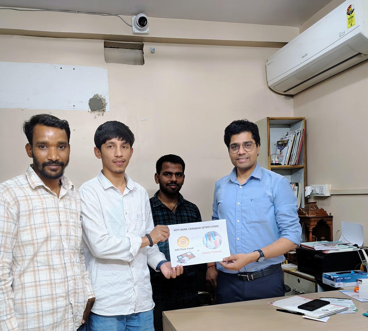 Roti Bank Varanasi tweet media