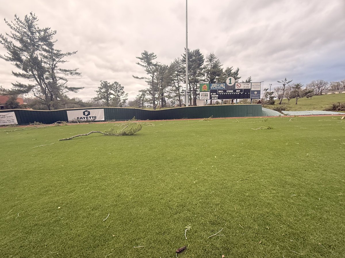 Desi Ammons tweet media