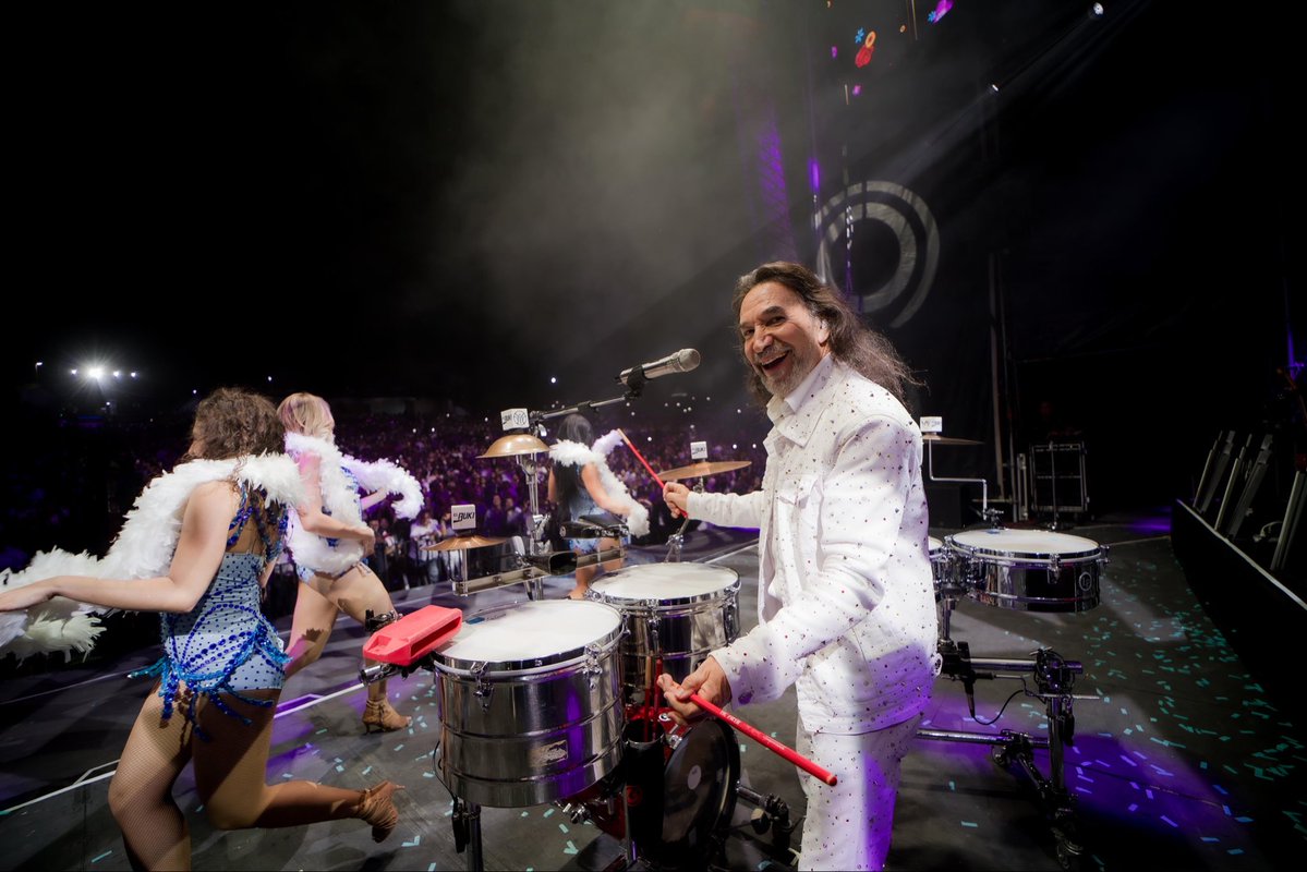 Marco Antonio Solís tweet media