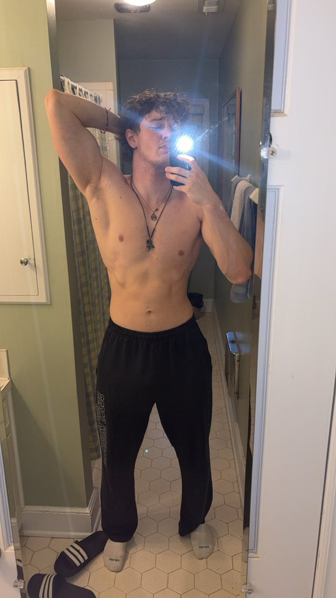 Master Zeke tweet media