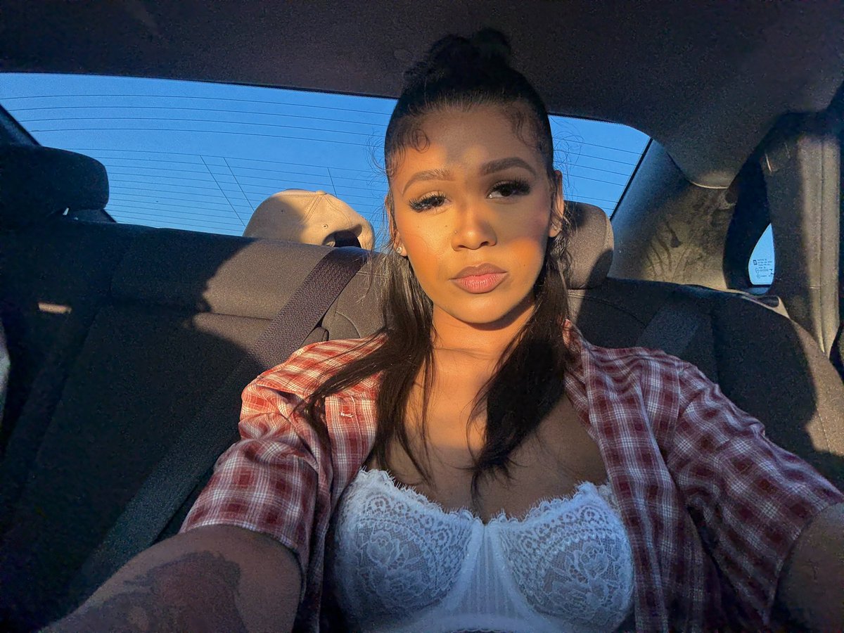 lifesizetwig's tweet image. #314day selfies ❤️