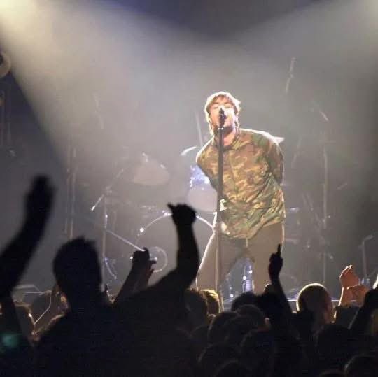 Oasis Mania tweet media