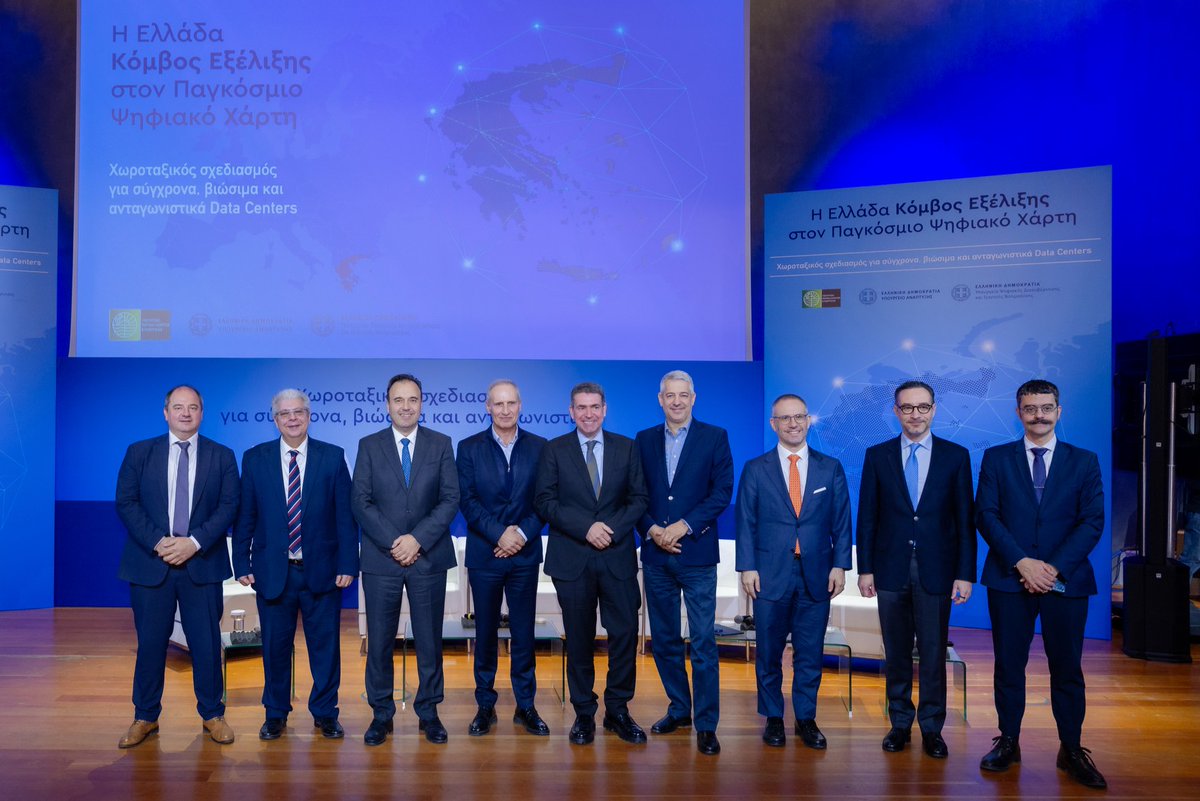 DimosthenisAnag's tweet photo. Τα data centers είναι κρίσιμης σημασίας υποδομή για την παροχή ψηφιακών υπηρεσιών από το δημόσιο και τον ιδιωτικό τομέα, την γεωπολιτική σημασία της χώρας μας, την ανάπτυξη της τεχνητής νοημοσύνης, και την δυνατότητα απόφασης (κυριαρχία - sovereignty) για το που βρίσκονται τα δεδομένα και συστήματα μας.

Η υιοθέτηση cloud υποδομών (που βασίζονται σε data centers) προσέθεσε πάνω από 1 τρισεκατομμύριο δολάρια στο παγκόσμιο ΑΕΠ το 2023, σύμφωνα με μελέτες. Εκτιμάται ότι μέχρι το 2030 θα δημιουργήσει πάνω από 12 τρισεκατομμύρια δολάρια.

Στην εκδήλωση των Υπουργείων Ψηφιακής Διακυβέρνησης, Περιβάλλοντος και Ενέργειας και Ανάπτυξης για τη μελέτη που εκπονήθηκε σχετικά με τη χωροθέτηση και ανάπτυξη των #datacenters στην Ελλάδα, αναδείχθηκε μια στρατηγική πραγματικότητα. Η χώρα μας διαδραματίζει ουσιαστικό ρόλο ως περιφερειακός κόμβος ψηφιακών υποδομών στη Νοτιοανατολική Ευρώπη.

Η πορεία αυτή δεν ξεκίνησε τυχαία. Από το 2020, η πολιτική της Κυβέρνησης για το Cloud-First έδωσε ένα σαφές στίγμα για το πώς οργανώνεται βέλτιστα η υπολογιστική υποδομή του Δημοσίου. Χωρίς διάσπαρτα data centers. Με συγκέντρωση, ασφάλεια, καλύτερη αξιοποίηση πόρων και σύγχρονες υπηρεσίες. Και, ειδικότερα, με πολιτική υβριδικού νέφους, πολλαπλών παρόχων (hybrid, multi cloud) όπως συστήνει η ΕΕ.

Οι επιλογές αυτές είχαν πολλαπλασιαστική επίδραση. Η νέα τεχνολογική στρατηγική υιοθετήθηκε με ένταση και από τον ιδιωτικό τομέα. Και το κυριότερο, προσελκύστηκαν μεγάλες επενδύσεις από κατασκευαστές public cloud (hyperscalers) και για την ανάπτυξη νέων data centers που ενισχύουν καθοριστικά τη θέση της χώρας μας στον γεωπολιτικό χάρτη. Δημιουργούν τις προϋποθέσεις για κυριαρχία στα δεδομένα, για μεγαλύτερη ανθεκτικότητα των ψηφιακών υπηρεσιών και για ένα νέο παραγωγικό μοντελο που συνδέεται άμεσα με την τεχνητή νοημοσύνη, την καινοτομία και τη διεθνή συνδεσιμότητα.

Και αυτό πρέπει να αναγνωριστεί ότι δεν αποτελεί τυχαίο, νομοτελειακό αποτέλεσμα, αλλά συντεταγμένο έργο της Κυβέρνησης η οποία ανέγνωσε πολύ έγκαιρα τις τεχνολογικές εξελίξεις, μελέτησε και υλοποίησε καθοριστικές αποφάσεις με πολλαπλασιαστικά οφέλη.

Σε αυτό το πλαίσιο, το data center του @MinDigitalGr  και της @gsis_gov_gr αποτελεί έναν από τους βασικούς πυλώνες του ψηφιακού μετασχηματισμού της χώρας μας, φιλοξενώντας περισσότερα από 1.300 πληροφοριακά συστήματα 215 φορέων της δημόσιας διοίκησης.

@papastergiougr @theodorikakosp @YpenGr @MinDevGR
