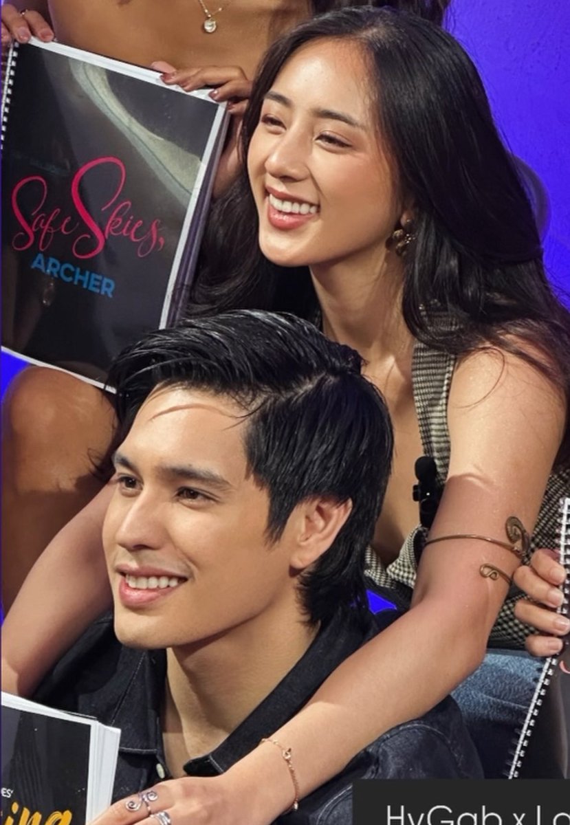HyGab_forever's tweet photo. Sorry for the crop. Pero my gosh! The visuals 😭 living Elyse and Sevi talaga! 

#HyGab https://t.co/gk7IcxegaK