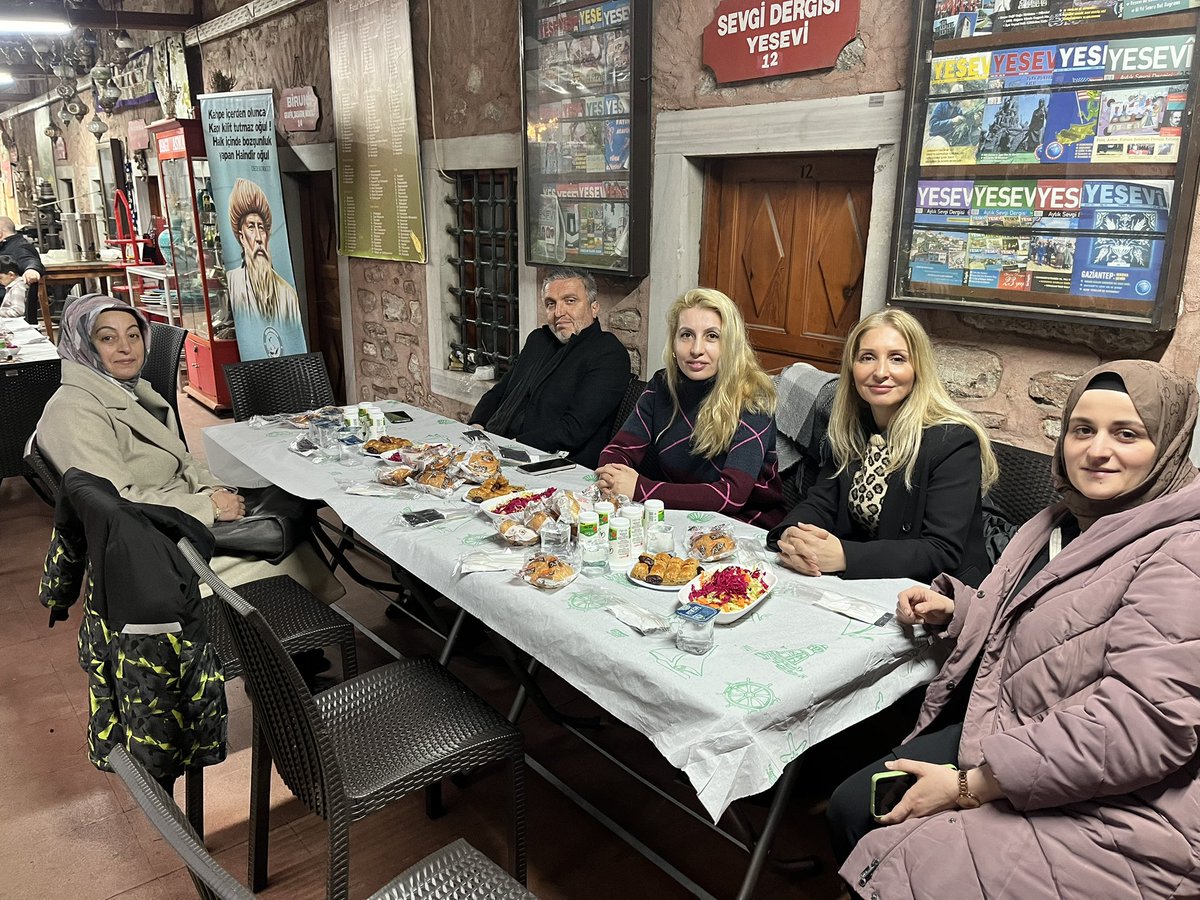 Dede Korkut Platformu tweet media