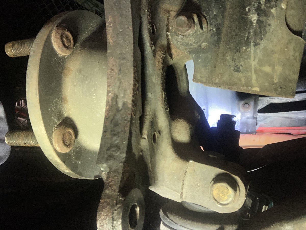 やまし tweet media