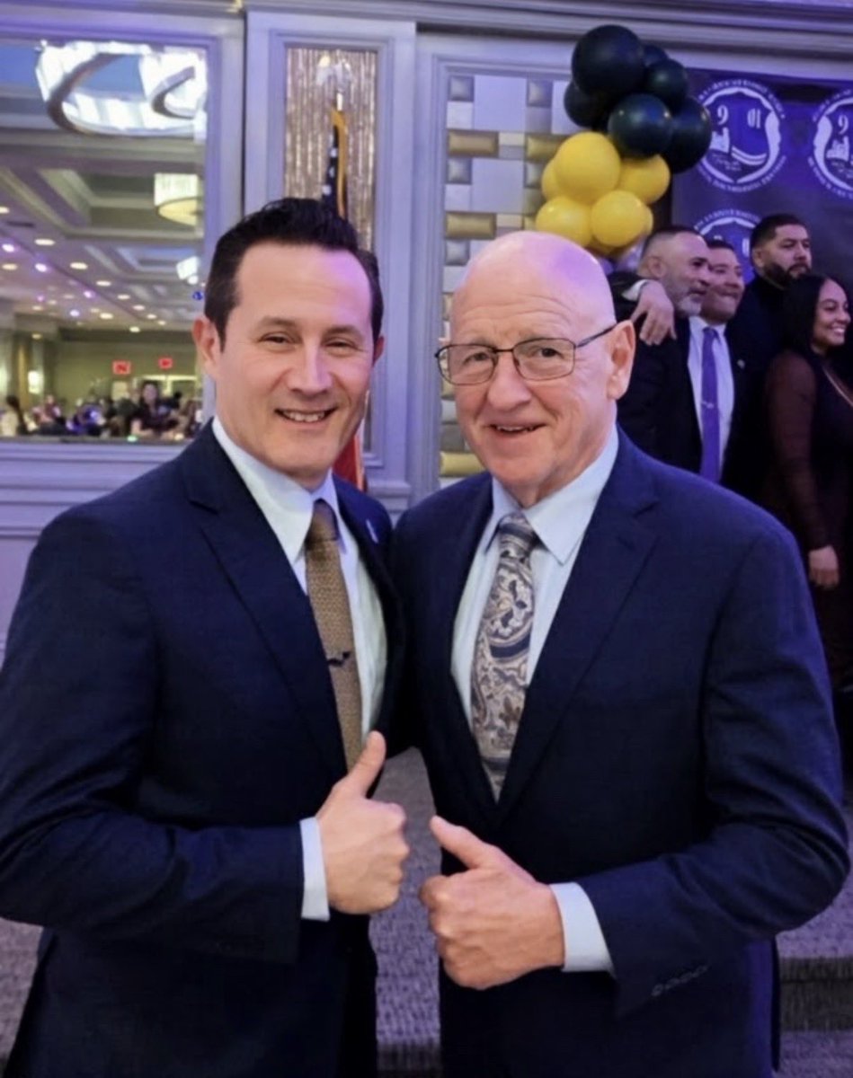 Joseph Fox tweet media