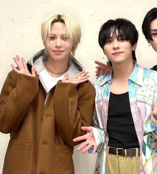 すいません⋯⋯ありがとうございます⋯⋯あした期待してますよ⋯⋯れんこきTikTok⋯⋯