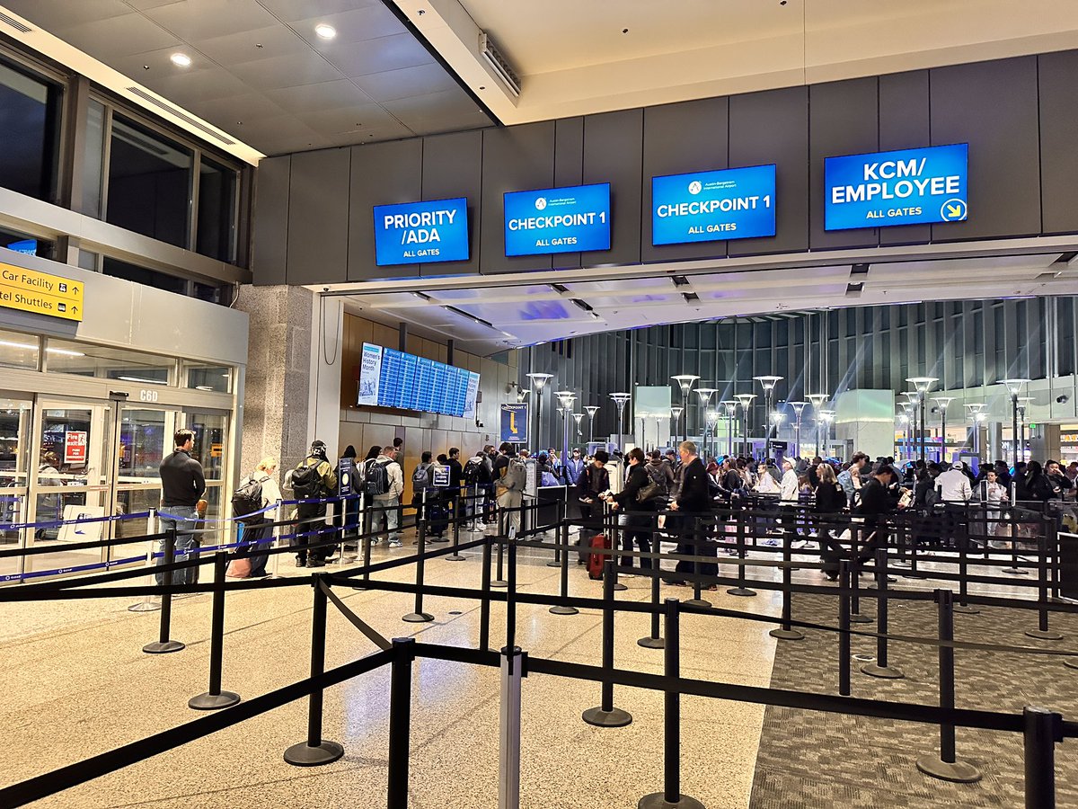 Austin-Bergstrom International Airport tweet media
