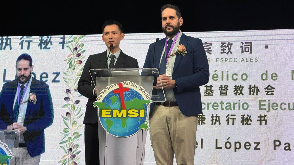actualidad_evan's tweet photo. #Madrid
El Espacio Pablo VI acogió un culto conmemorativo con delegaciones internacionales, bautismos, ordenaciones y reconocimientos, en presencia del pastor fundador Moses Yang y representantes de #FEREDE y del CEM.
#IglesiaEvangélicaChinaEspañola
https://t.co/0gEuip7gjD https://t.co/lnyXGxnwDr