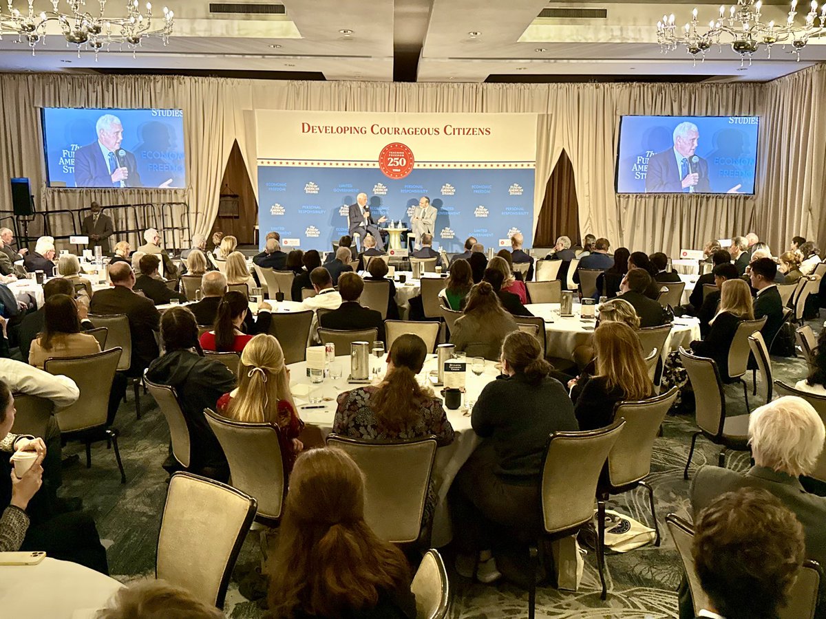 Mike Pence tweet media