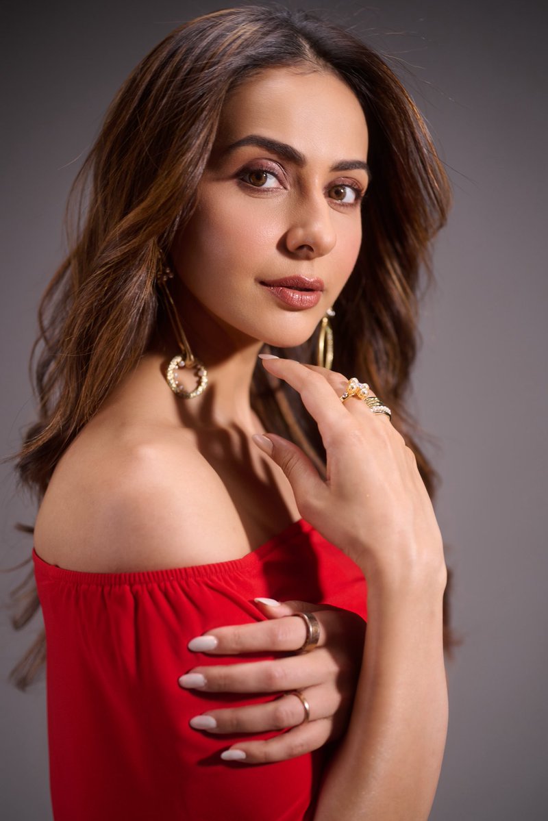 Rakul Singh tweet media