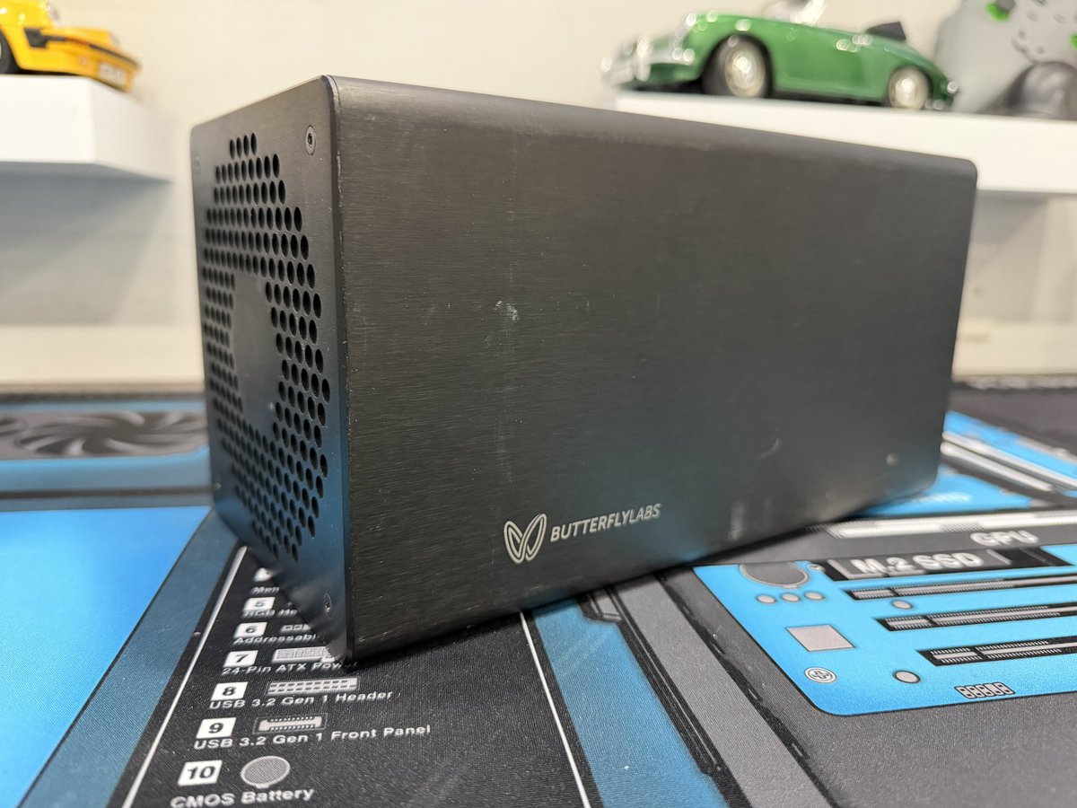 TheHobbyistMiner tweet media