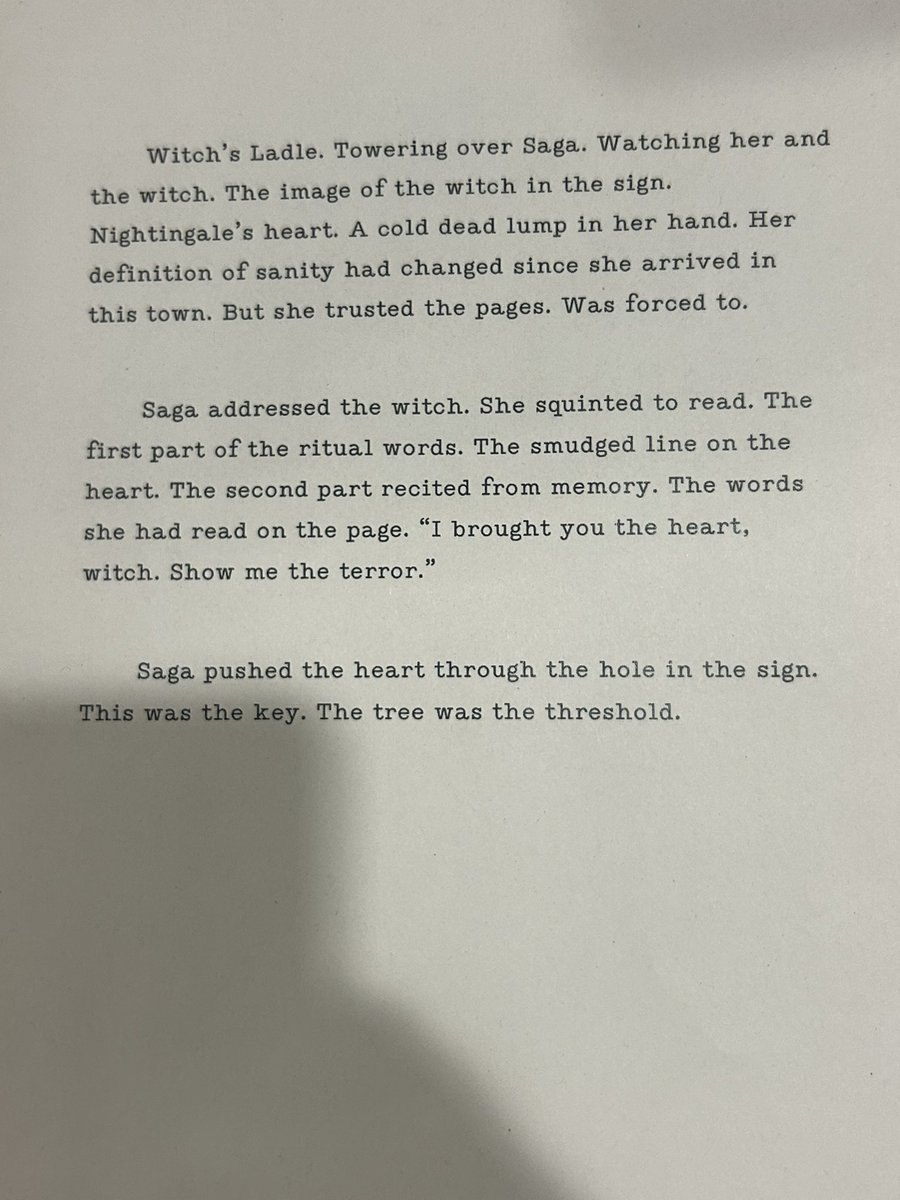 Lewis 🌙 tweet media