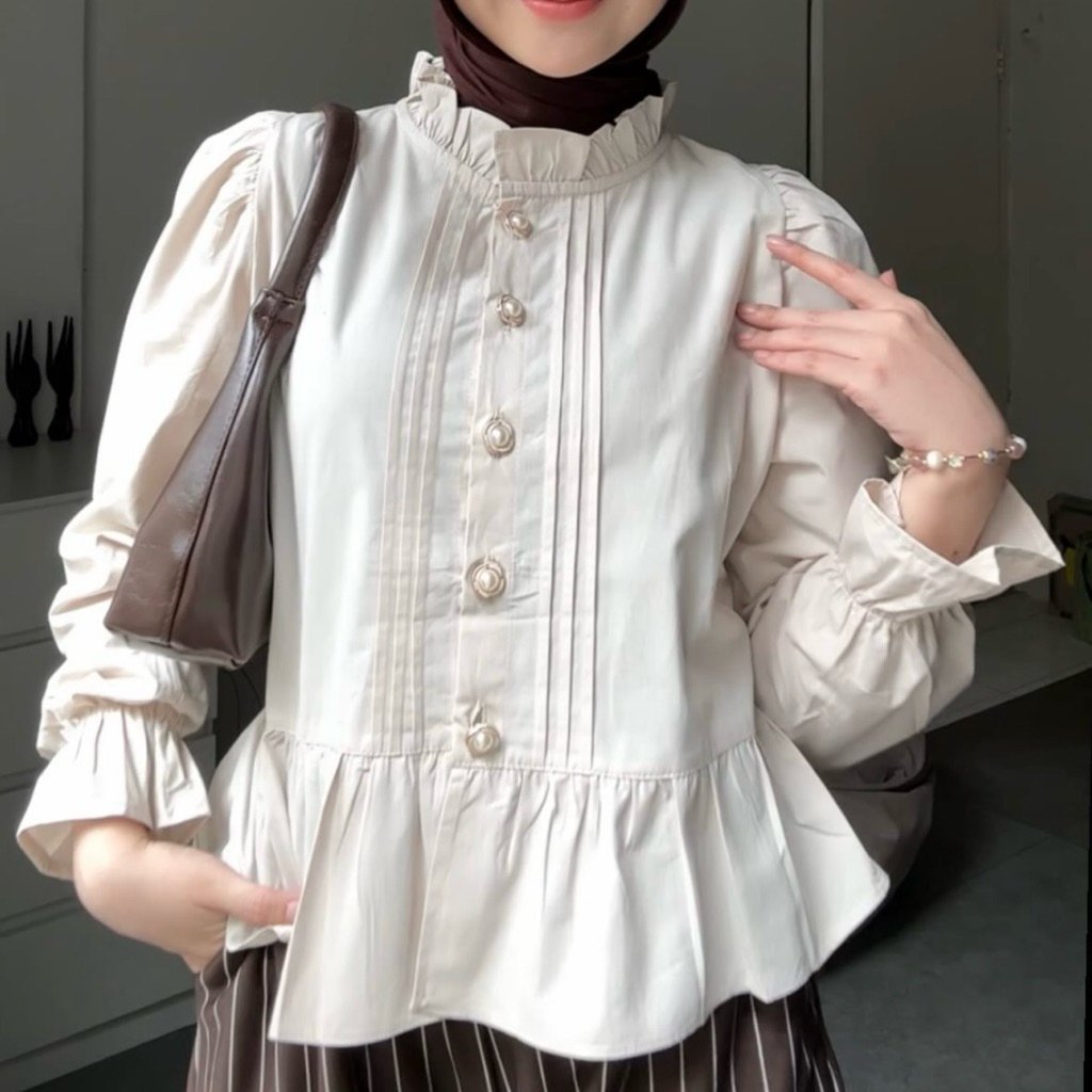 telobeyie's tweet photo. Broken white &amp; beige top ideas

— a thread https://t.co/NuMhAZCNCI