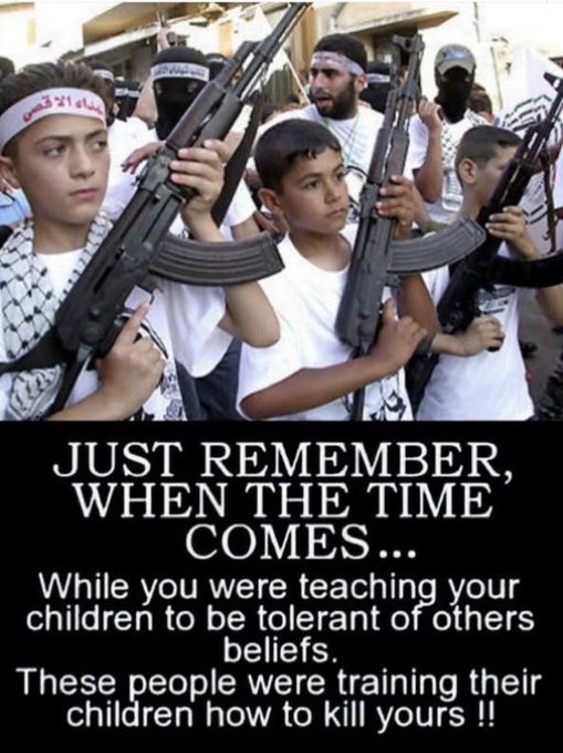 <a href="/RealJamesWoods/">James Woods</a>