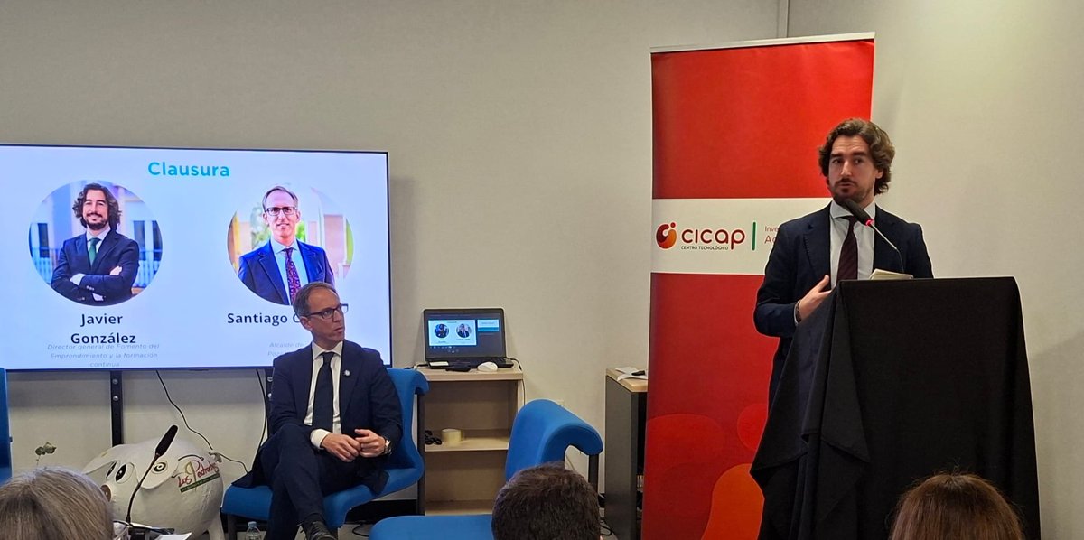 Andalucía Emprende tweet media