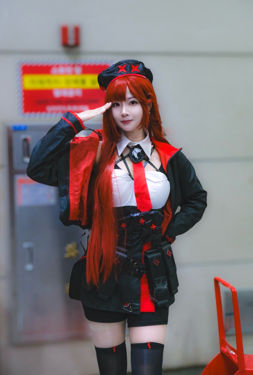 bingggsuuu's tweet photo. #NIKKE #NIKKEcosplay #니케 #コスプレ 

2026.03.14
Cos : @Quena_cos https://t.co/ycGDBKBHU7