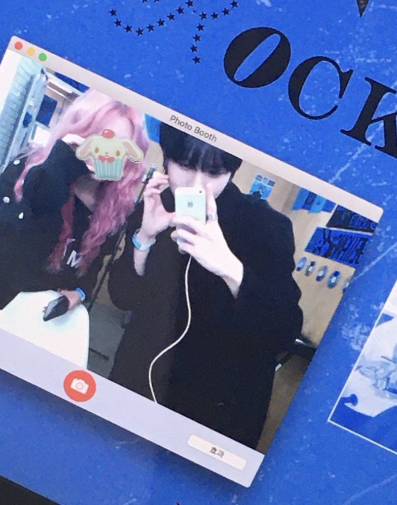 itsourockode's tweet photo. 생축 ♡ 디어마이커염ㅋㅋ https://t.co/Ri4O9TM7BA