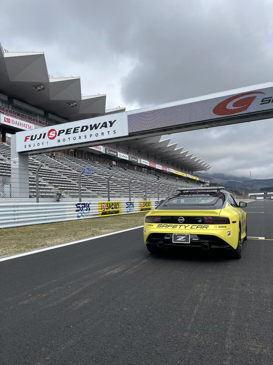 たかりゅー tweet media