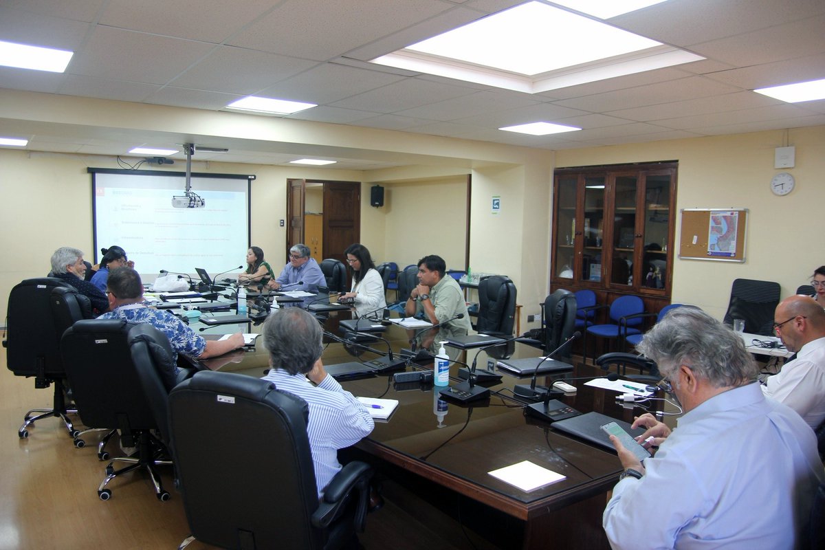 ChasquisDiario's tweet image. #Embalse Chironta no cumpliría su objetivo y habría nula fiscalización de #pozos ilegales en Azapa #Arica chasquis.cl/diario/page.ph…