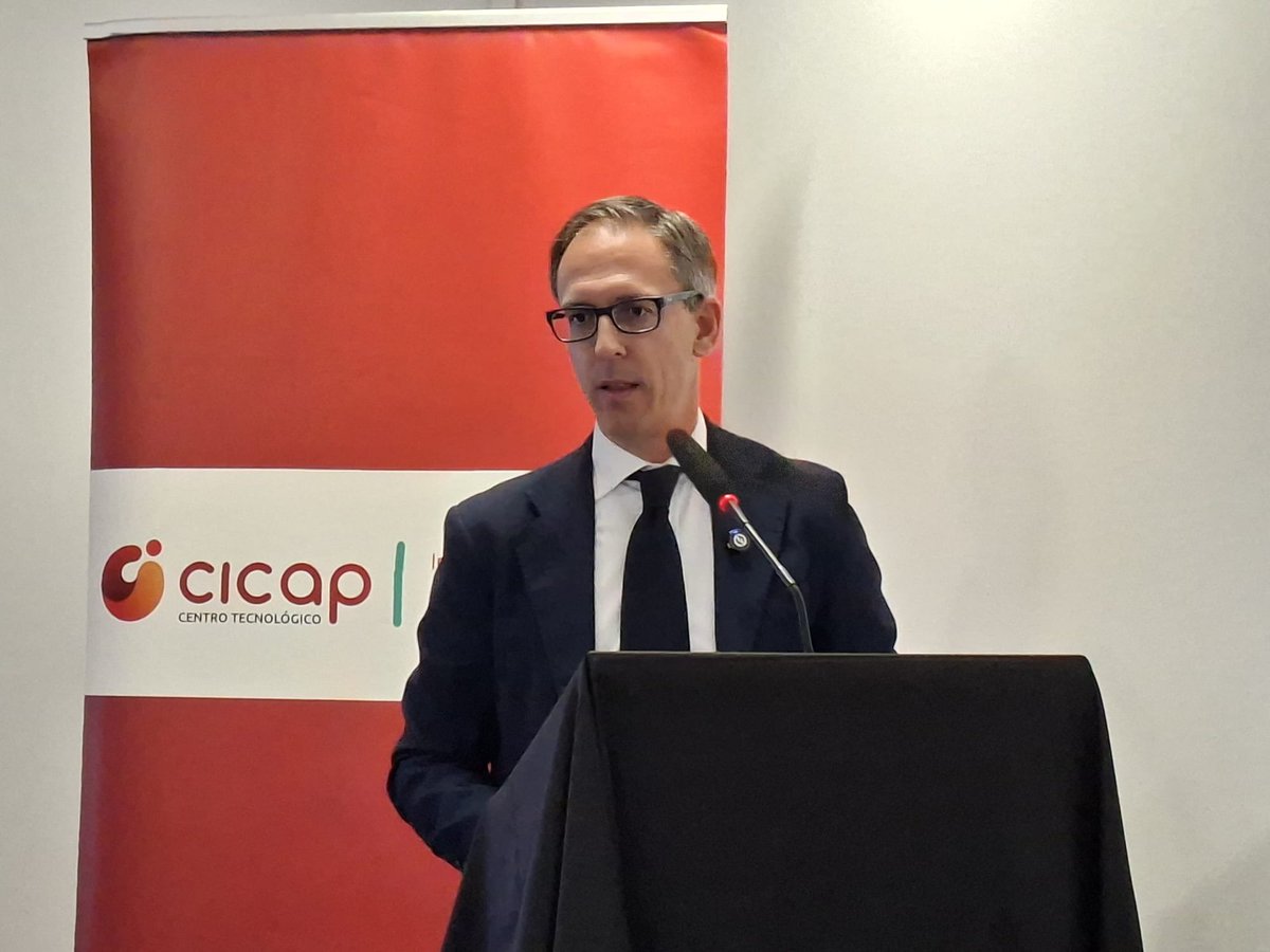 Andalucía Emprende tweet media