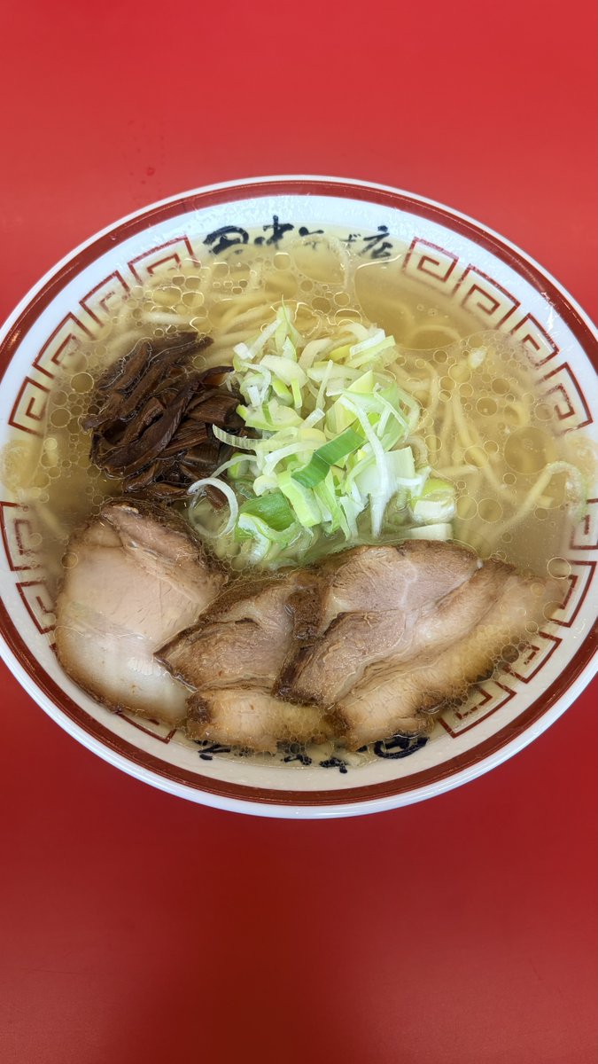 mmmmmswty's tweet photo. 中華そば専門 田中そば店🗾塩竈
中華そば

2歳の息子もとりわけてラーメンデビュー✨
『ちゅるちゅる〜』って美味しそうに食べててよかった☺️
私も旦那も好きでよく行くお店だから、息子も気に入ってくれてよかった❣️

20260304 https://t.co/Q7eOyM7rbn