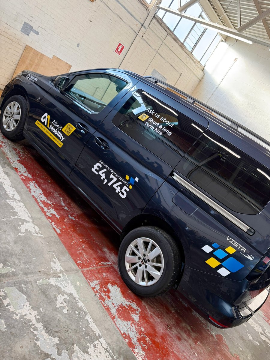 L&N Graphic Designs tweet media