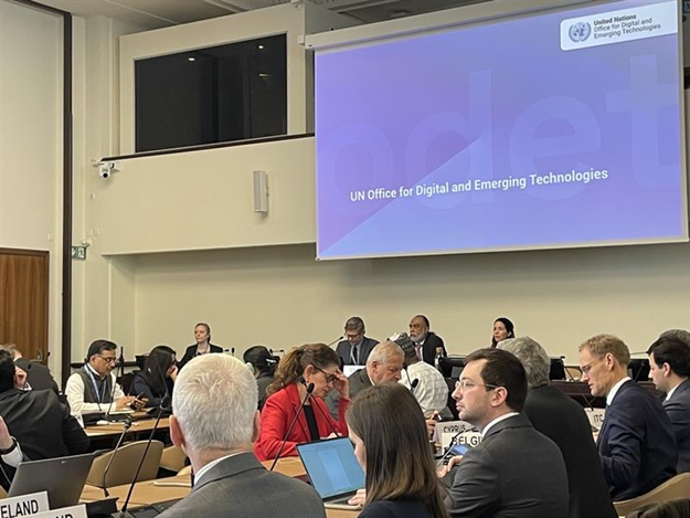 UN_Valovaya's tweet photo. Last week @UNGeneva, Dr. Amandeep Singh Gill, USG and Special Envoy for Digital and Emerging Technologies, briefed the Geneva community on the work of @ODET_UN and the launch of the Independent International Scientific Panel on AI. @gioasempre https://t.co/tW1rUz0TMJ