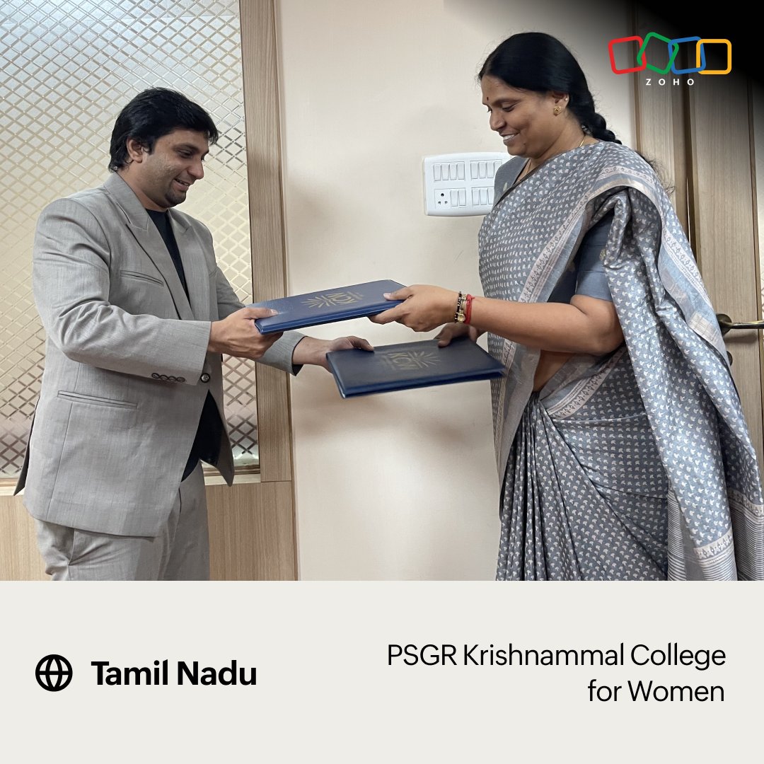 Zoho Books tweet media