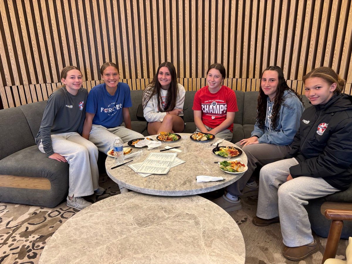 ISCgirls tweet media