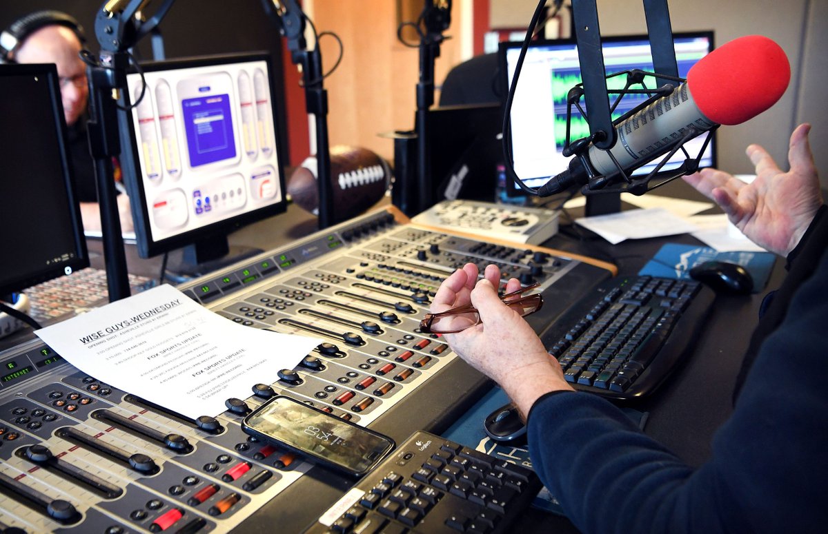 Awful Announcing tweet media