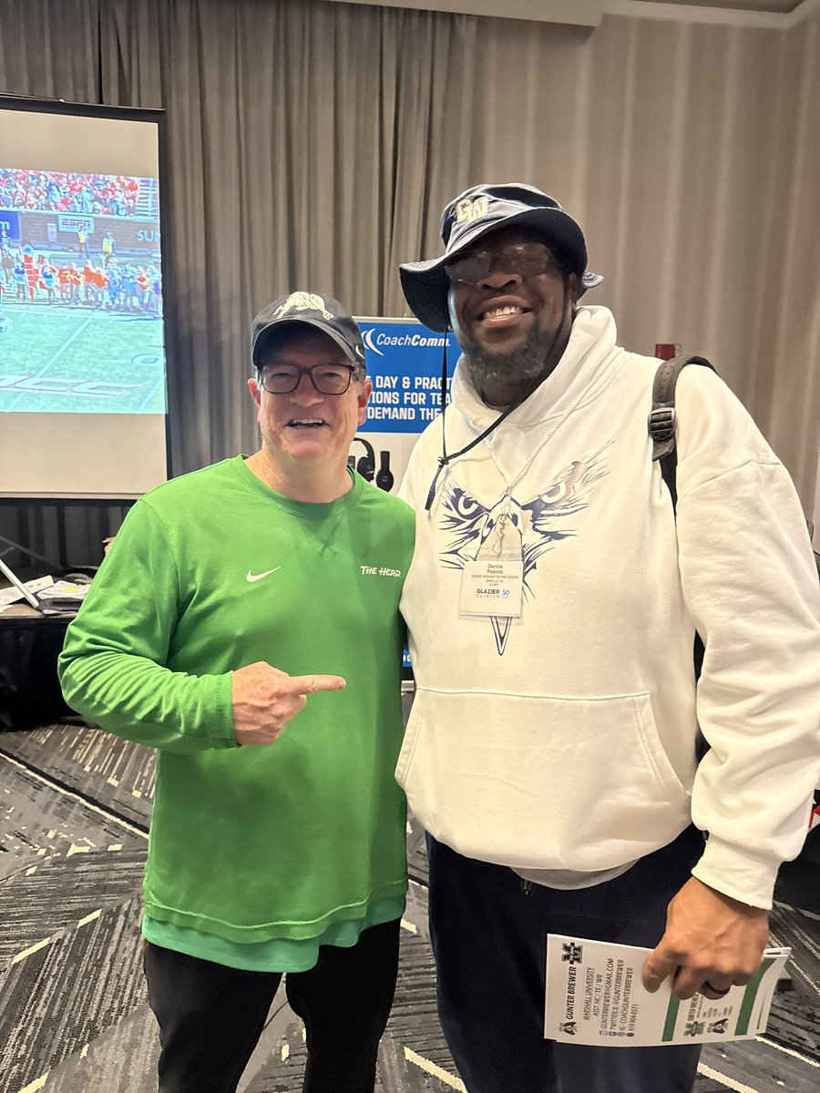 Dennis Reaves Jr tweet media