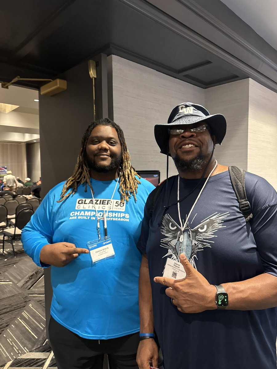 Dennis Reaves Jr tweet media