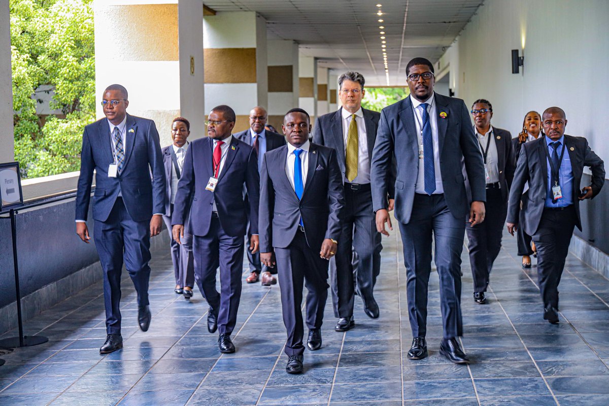 Department of Transport tweet media