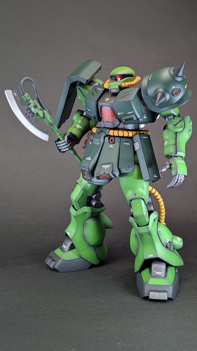 #ガンプラ #ザク2改
Re/100ザクⅡ改完成。
昨日、模型製作発表会で「美プラばっかり」と言われたのでそうではないところを見せるためにアップしている訳では無い。