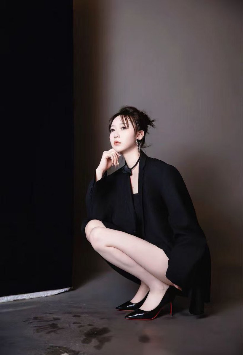 小妹—AI脱衣一键脱衣 tweet media