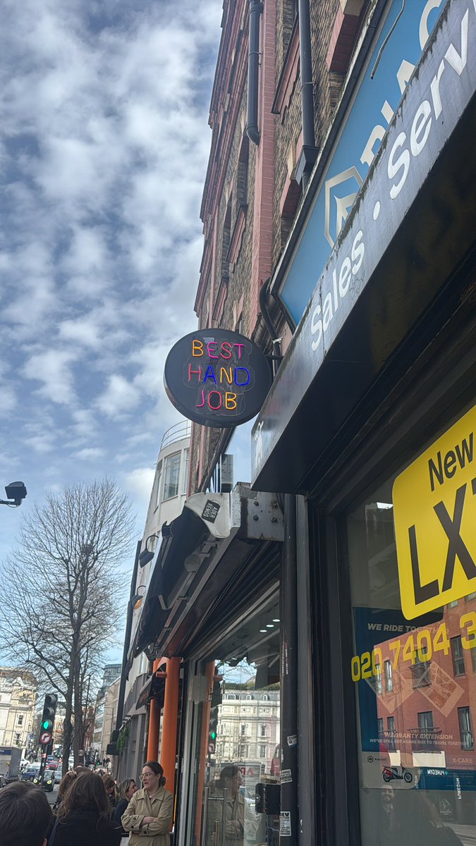 Bartygoeswild's tweet image. Huge fan of this sign. Bad English nail salon or a massage parlor that knows their audience. #herro