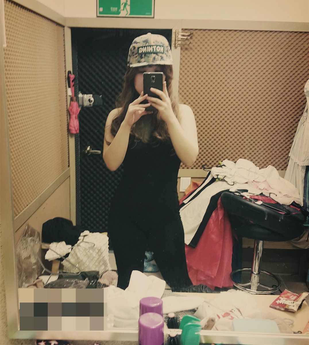 아우루포 tweet media